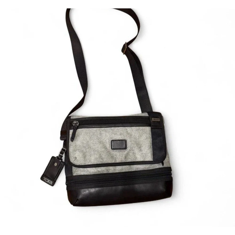NWT Tumi Beale Crossbody Bag Gray w Black Leather Expandable Adjustable Strap